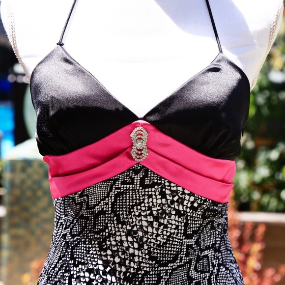 Blondie Nites ✦ Animal Print Strapless Gown ✦ Black & Pink Halter Prom Dress 3 - Picture 12 of 17